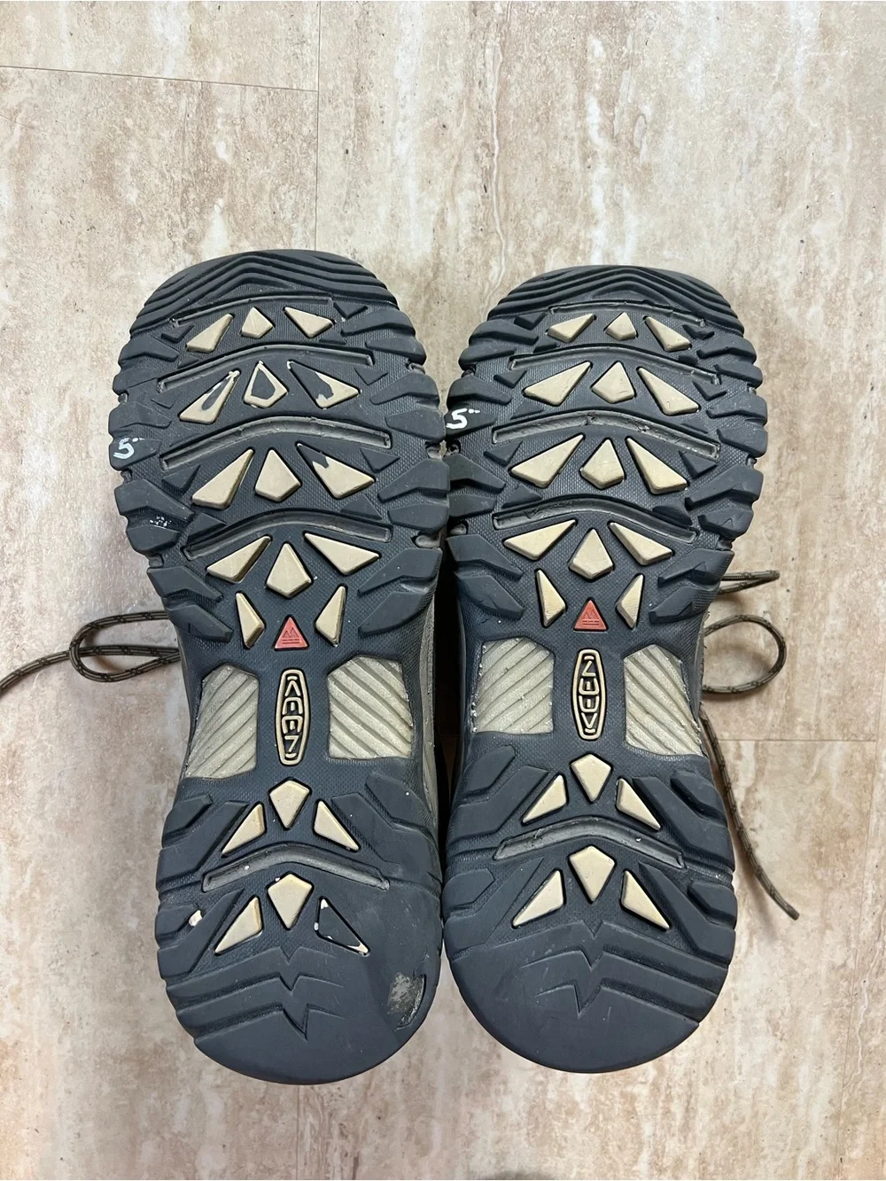 Keen Men's Targhee III Brown and Black Leather Hiking Boots 14